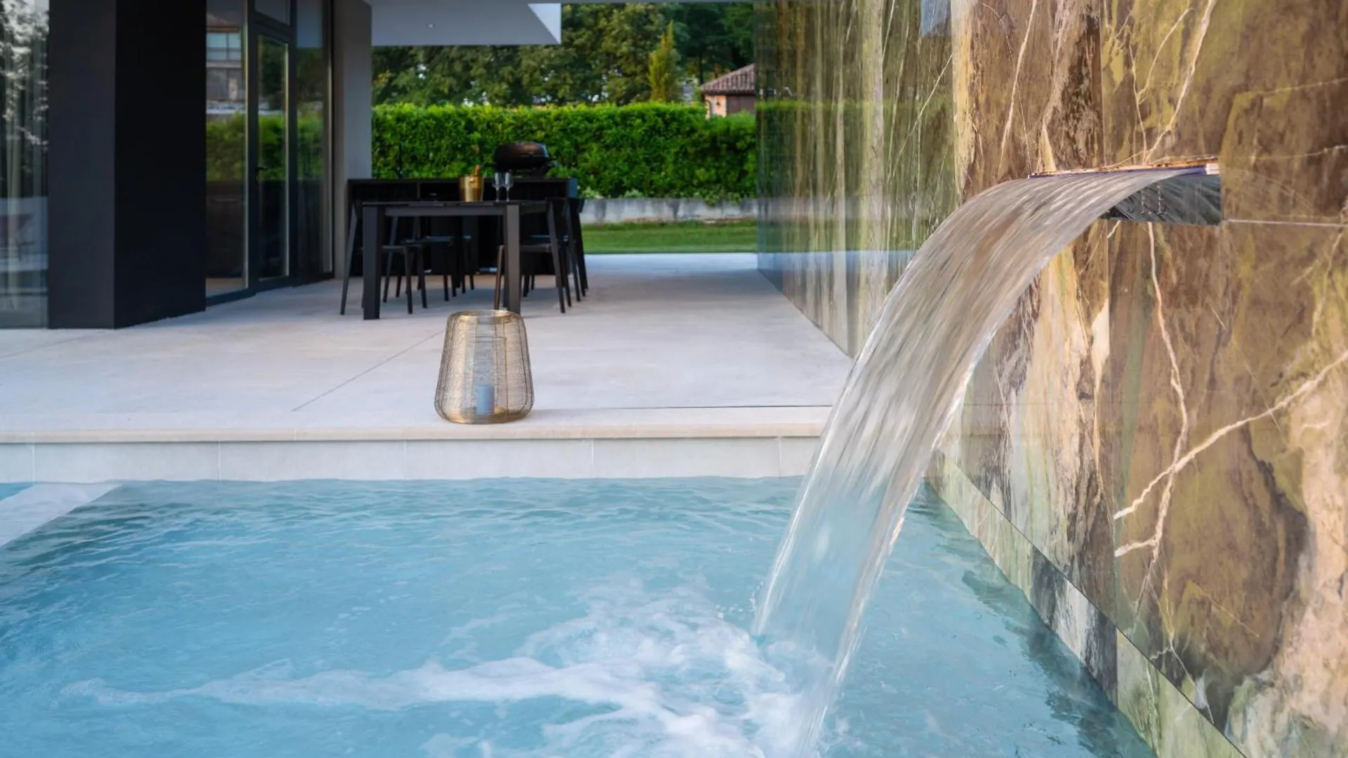 Beautiful She Luxury Villa With View In Groznjan Boskari